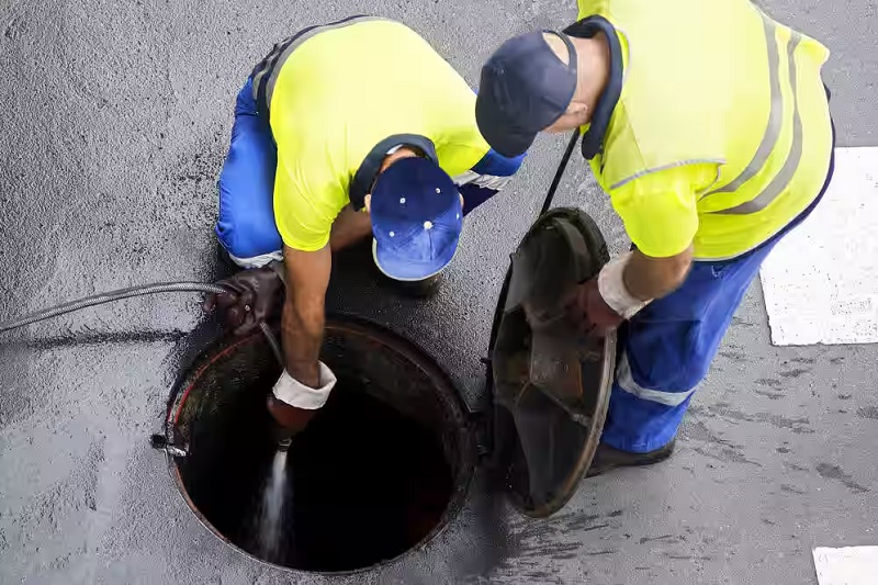 Sewage Cleaning Service