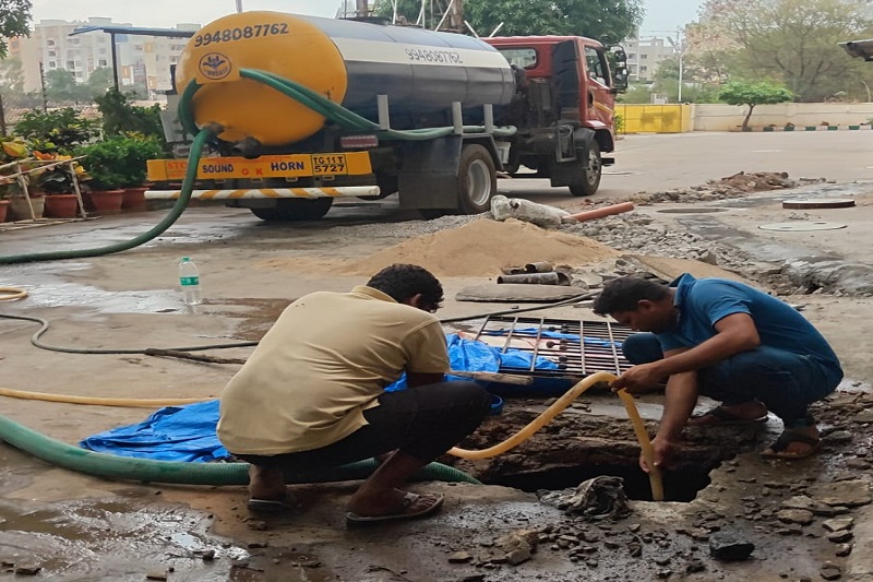 Septic Tank Cleaning Services For Hospital, Colleges